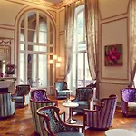 Ξενοδοχείο Mercure Nectaire - & Bien-etre