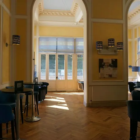 Mercure Nectaire - & Bien-etre Otel 3*