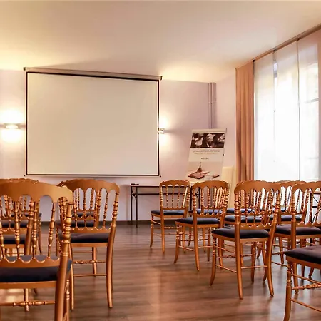 Mercure Nectaire - & Bien-etre מלון 3*