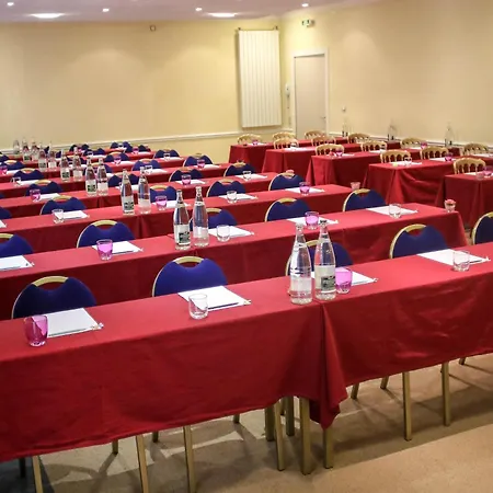 Mercure Nectaire - & Bien-etre 3* Saint-Nectaire