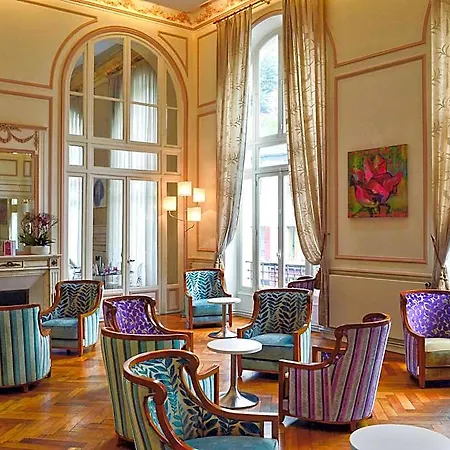 Mercure Nectaire - & Bien-etre 3* 생 넥테르