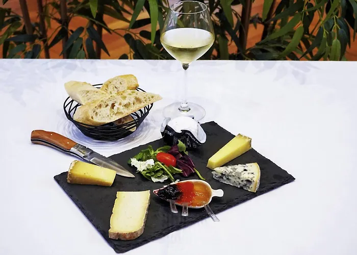 Mercure & Bien-etre Отель 3*